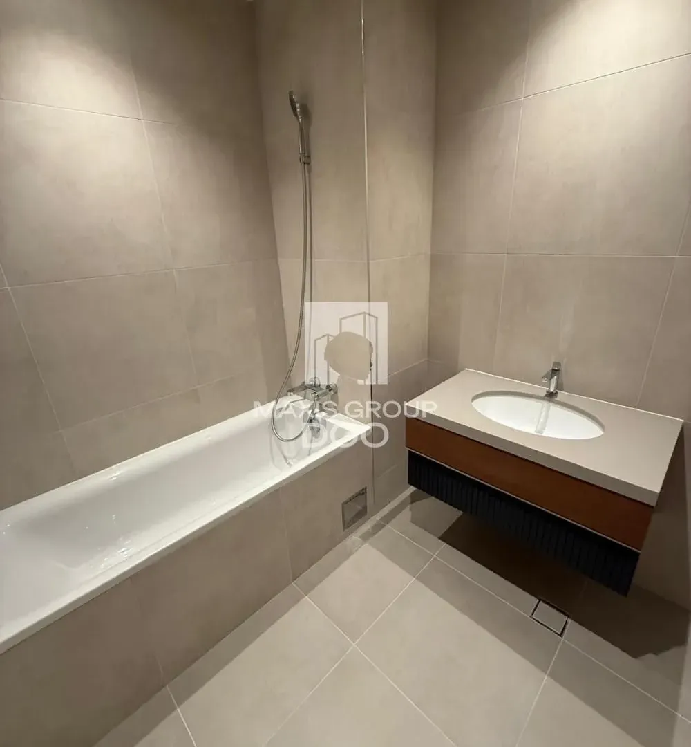 Prodaja, četvorosoban stan, 150m², Savski Venac, Beograd