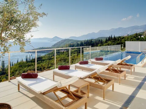 Sale, house, 435m², Reževići, Budva