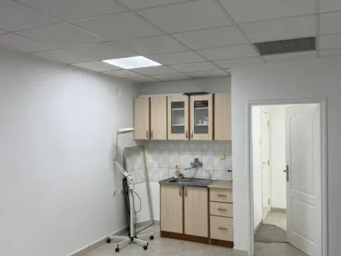 Rent, office space, 93m², Klisa, Novi Sad Sve Podlokacije - image 4
