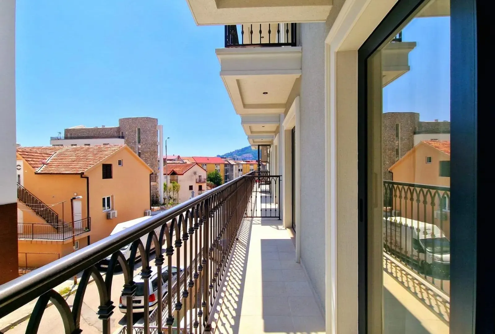 Sale, one bedroom apartment, 53m², Podkošljun, Budva