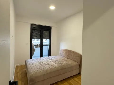Rent, one bedroom apartment, 43m², Stari Aerodrom, Podgorica - image 5