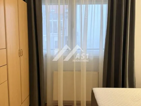 Izdavanje, trosoban stan, 62m², Bulevar Evrope, Novi Sad Sve Podlokacije - image 6