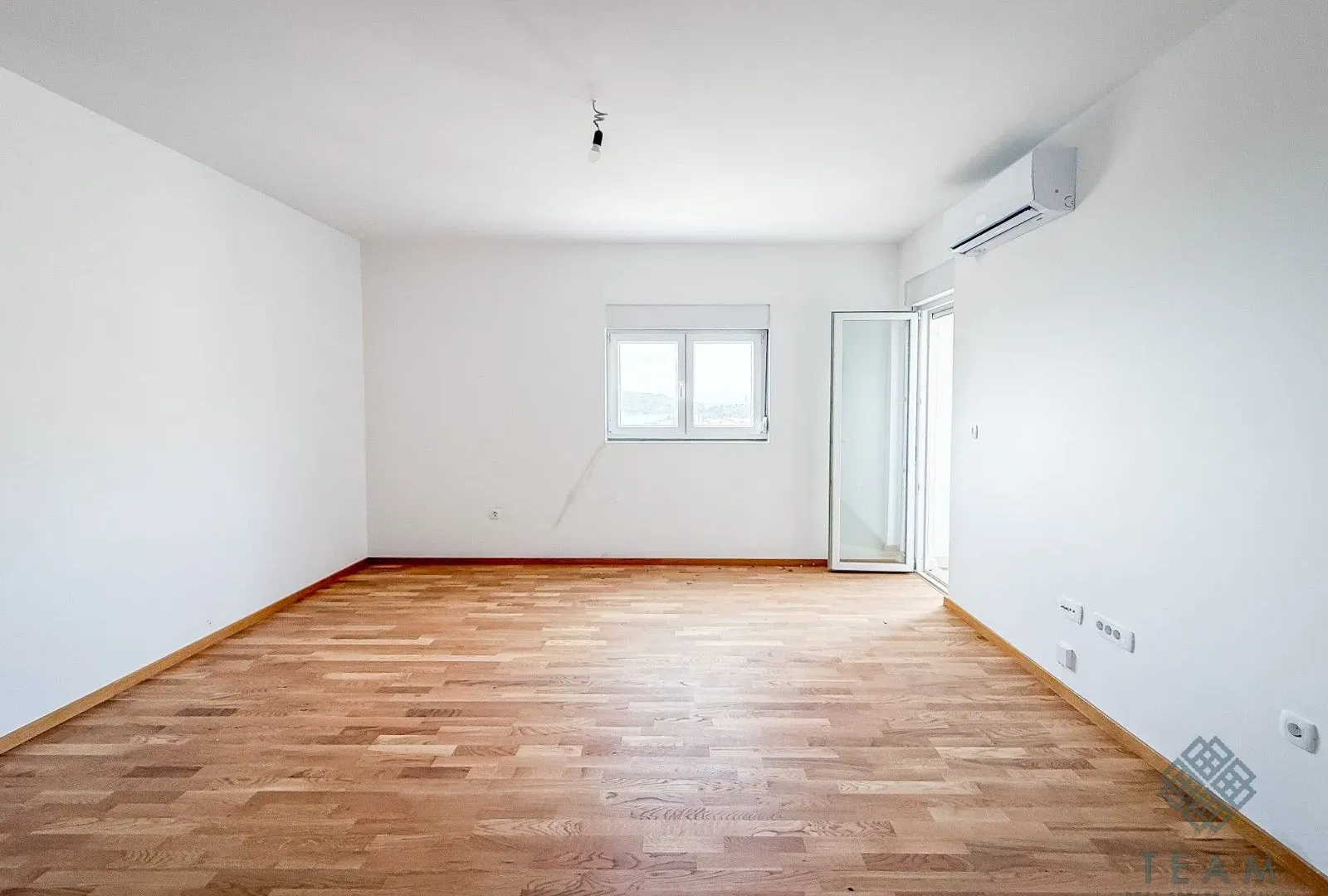 Sale, two bedroom apartment, 59m², Bečići, Budva
