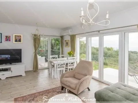 Prodaja, trosoban stan, 70m², Baošići, Herceg Novi - image 7