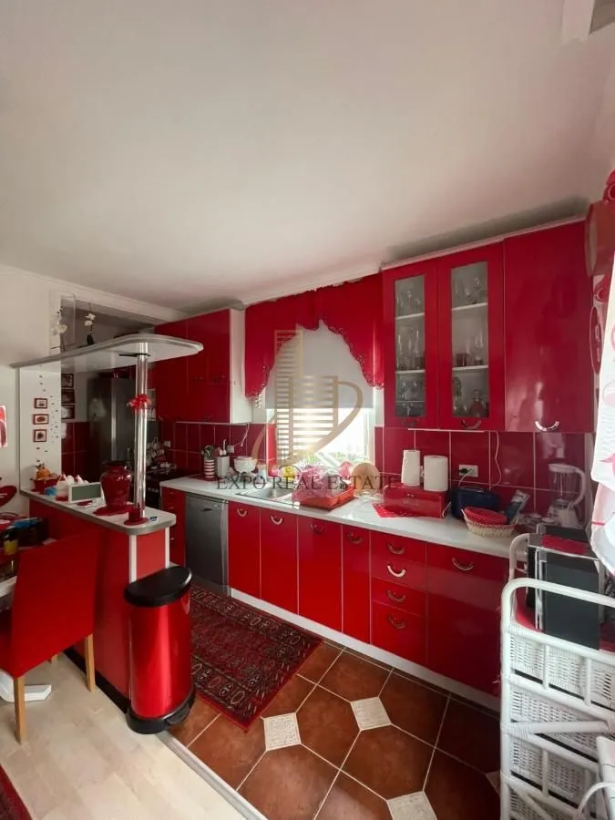 Rent, house, 400m², Veternička rampa, Novi Sad Sve Podlokacije