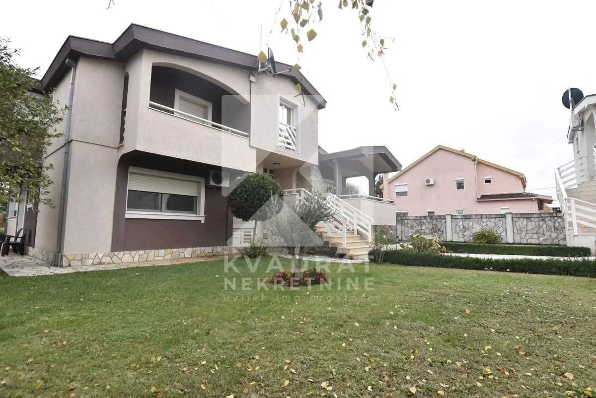 Rent, house, 320m², Dalmatinska ulica, Podgorica
