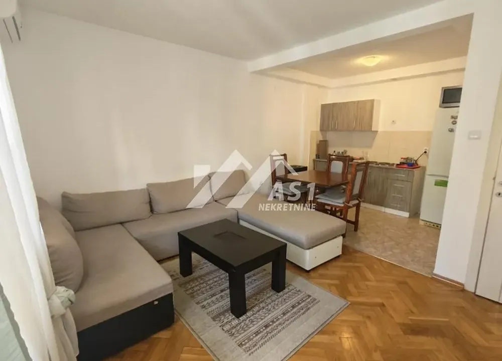 Rent, three bedroom apartment, 50m², Grbavica, Novi Sad Sve Podlokacije