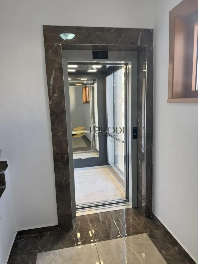 Rent, two bedroom apartment, 56m², Crveni Krst, Beograd