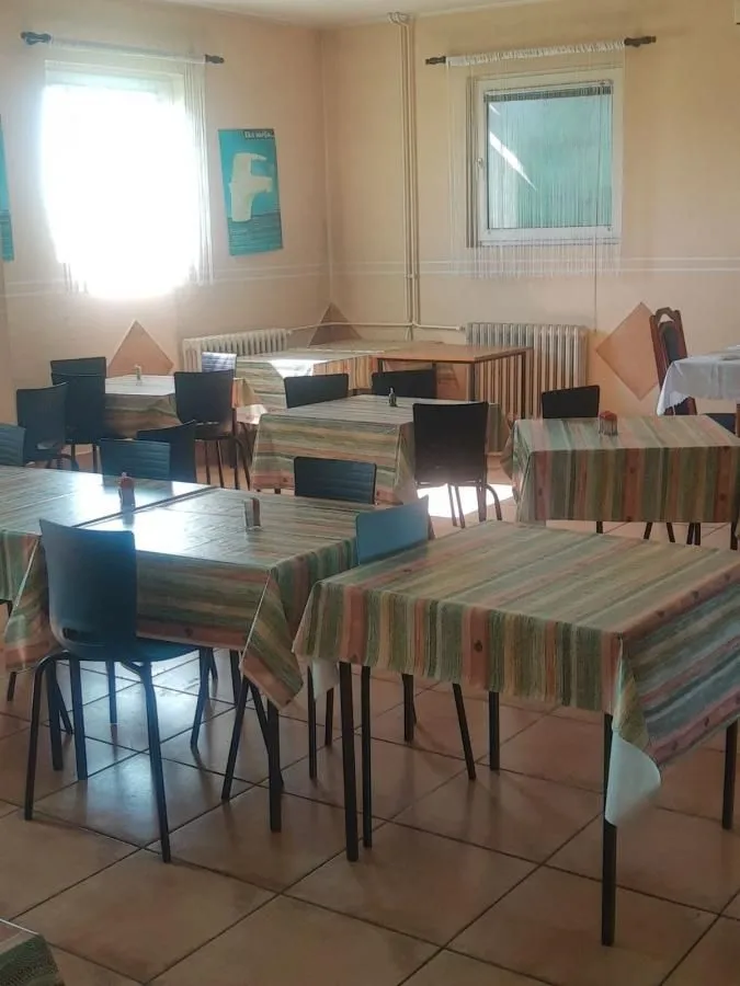 Sale, office space, 2090m², Šimanovci, Pećinci