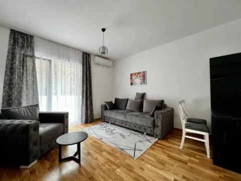 Sale, one bedroom apartment, 55m², Bečići, Budva - image 5