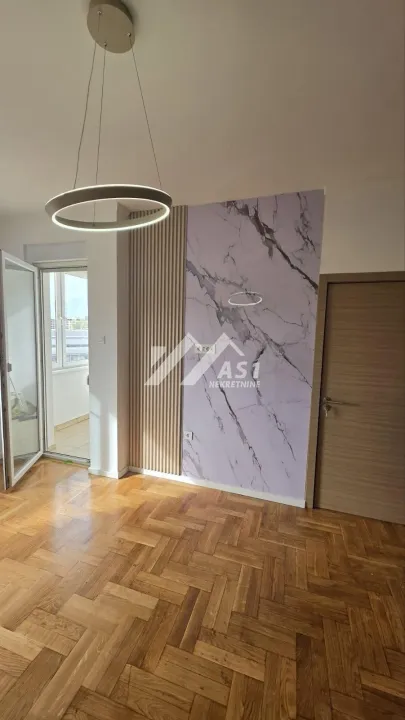 Prodaja, jednosoban stan, 34m², Sajam, Novi Sad Sve Podlokacije