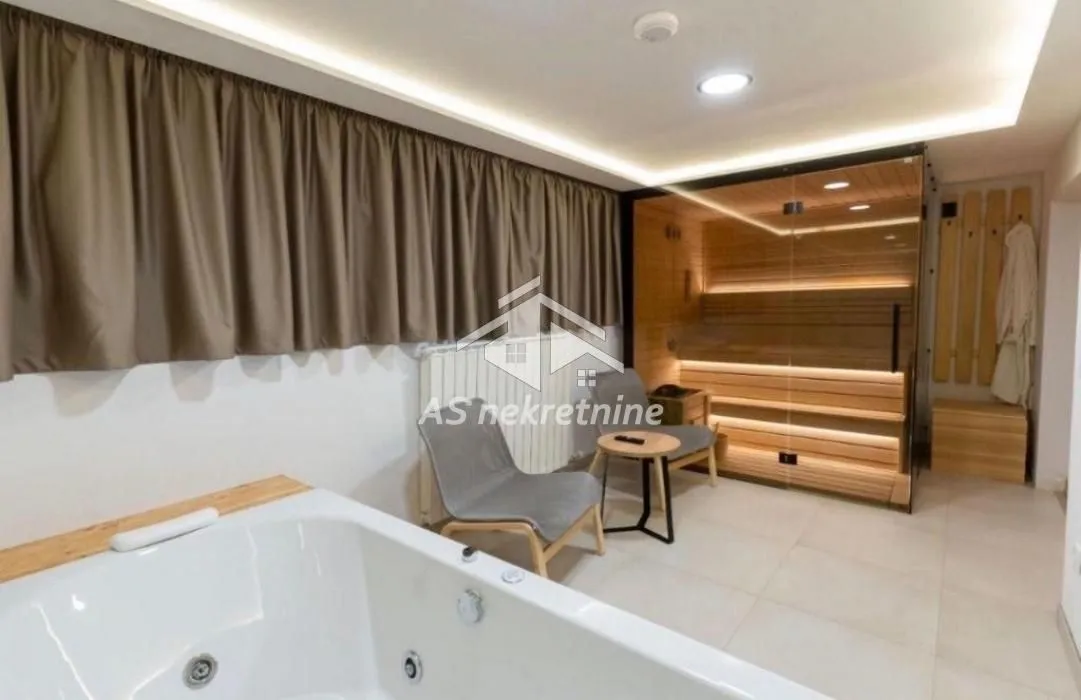 Izdavanje, dvosoban stan, 55m², Južni Bulevar, Vračar Sve Podlokacije