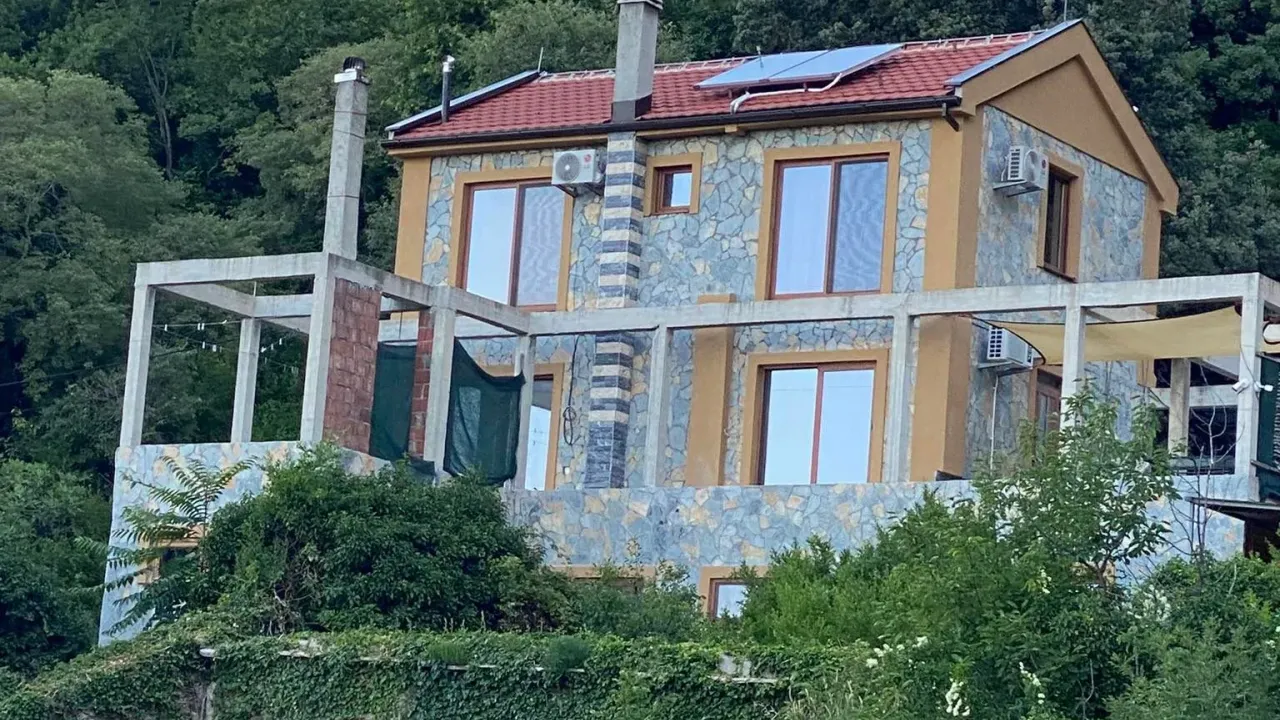 Sale, house, 250m², Maine, Budva