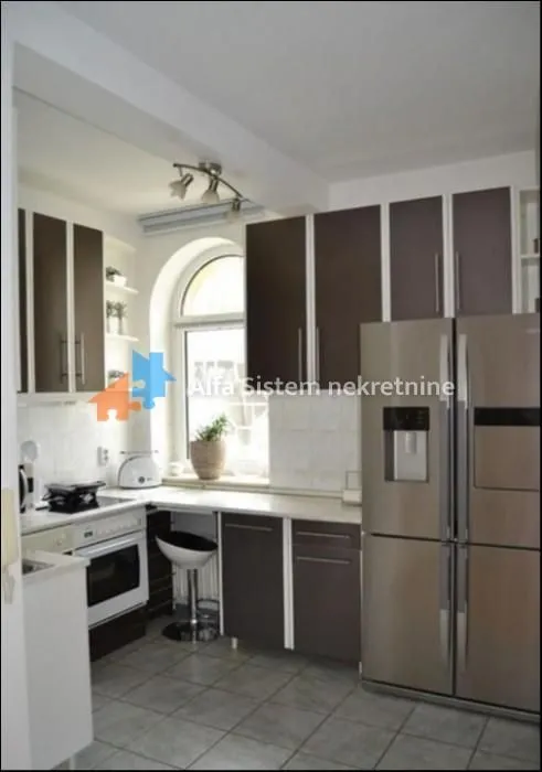 Rent, four bedroom apartment, 135m², Savski Venac, Beograd
