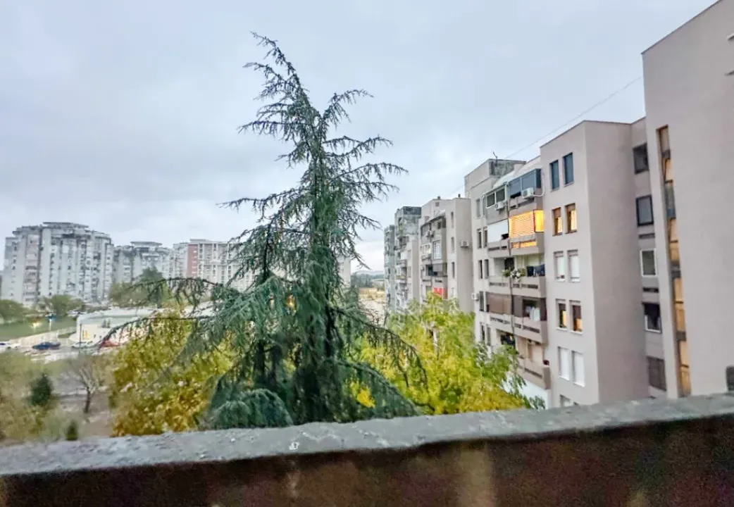 Prodaja, dvosoban stan, 76m², Blok 6, Podgorica