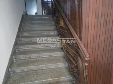 Prodaja, jednosoban stan, 33m², Vračar Centar, Vračar Sve Podlokacije - image 7