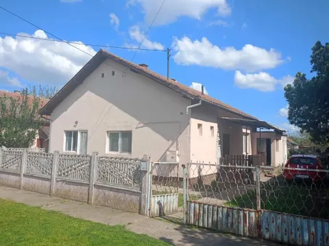 Sale, house, 162m², Bečej, Novi Sad