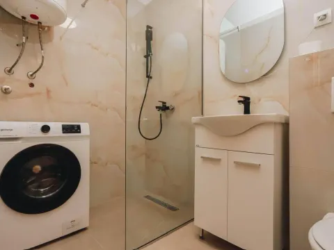 Sale, one bedroom apartment, 46m², Bijeli Do, Budva - image 4