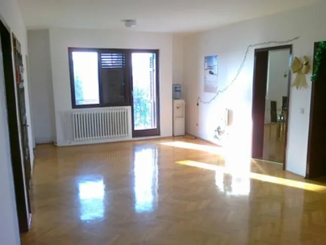 Rent, office space, 600m², Palilula Sve Podlokacije, Beograd