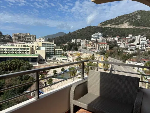 Sale, one bedroom apartment, 71m², Bečići, Budva - image 25