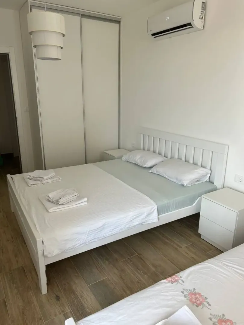 Rent, one bedroom apartment, 45m², Bečići, Budva