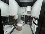 Izdavanje, kuća, 220m², Savski Venac, Beograd - image 15