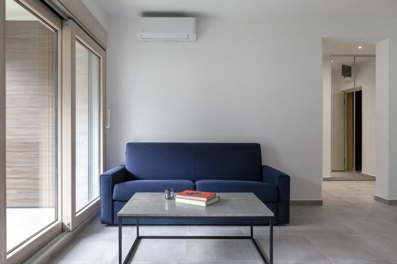 Prodaja, dvosoban stan, 61m², Kotor, Crna Gora
