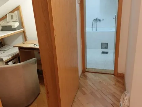 Sale, apartment, 161m², Zemun Gornji Grad, Zemun Sve Podlokacije - image 10