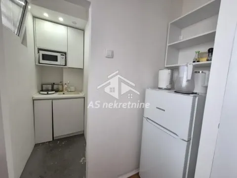 Izdavanje, dvosoban stan, 45m², Stari Grad, Beograd - image 6