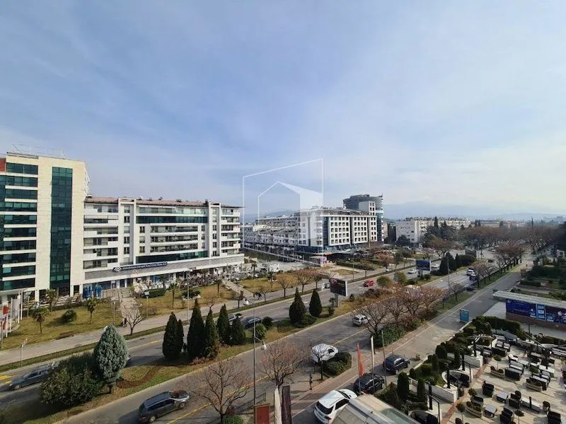 View of the city and surrounding streets from the property's terrace.