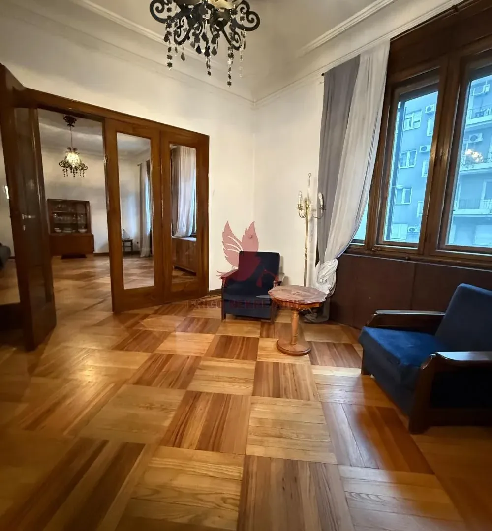 Sale, four bedroom apartment, 100m², Savski Venac, Beograd
