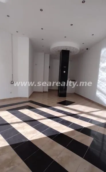 Sale, office space, 53m², Centar, Tivat