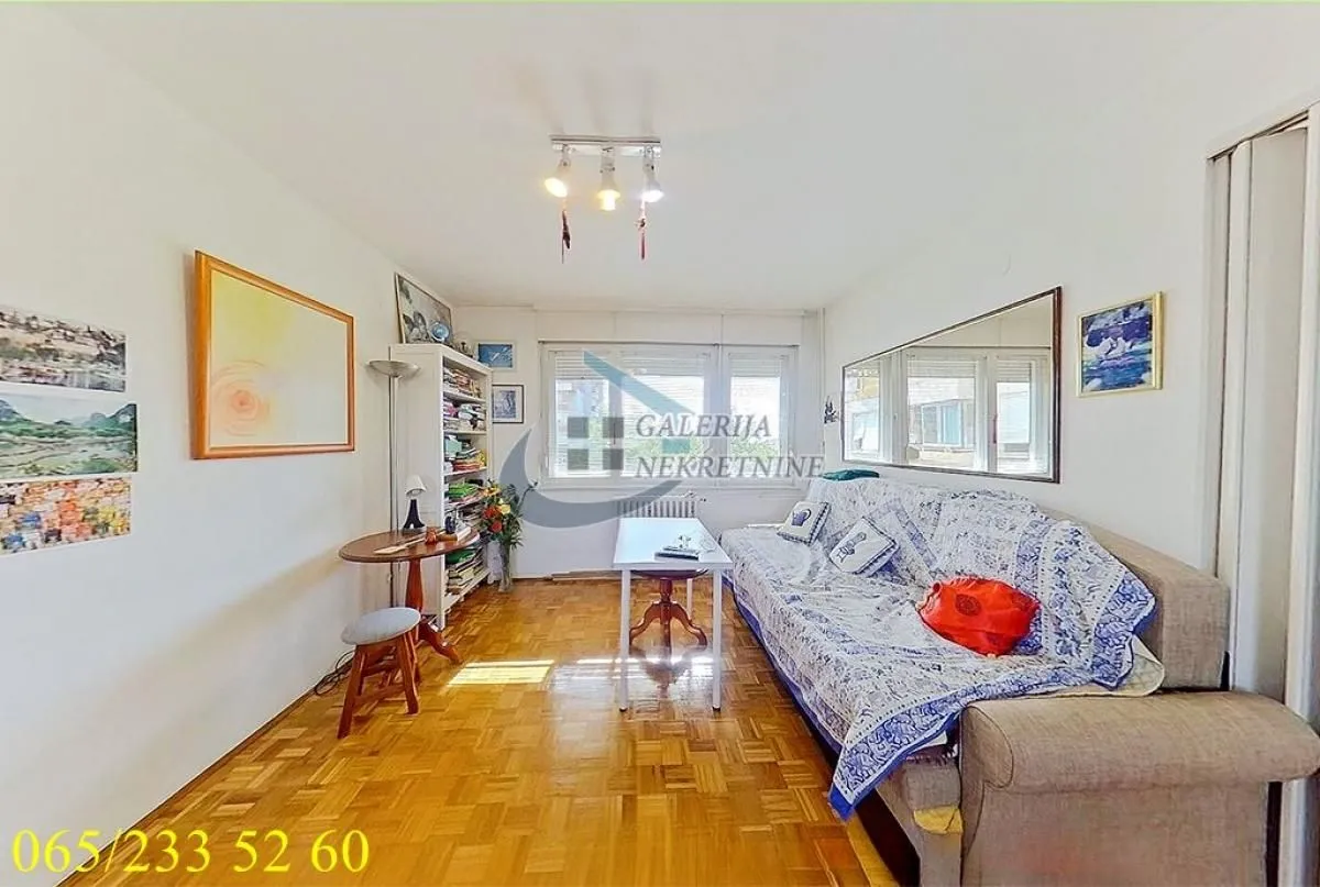 Prodaja, trosoban stan, 103m², Čukarica, Beograd