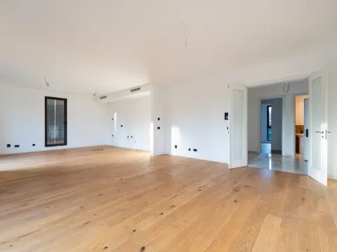Sale, three bedroom apartment, 137m², Centar, Podgorica - image 3