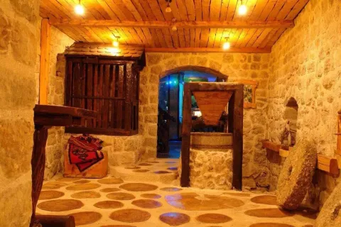 Prodaja, ugostiteljski objekat, 746m², Budva, Crna Gora - image 5