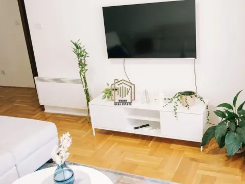 Rent, two bedroom apartment, 56m², Podgorica, Crna Gora - image 2