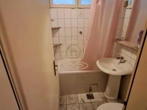 Izdavanje, dvosoban stan, 65m², Sajmište, Novi Sad - image 8