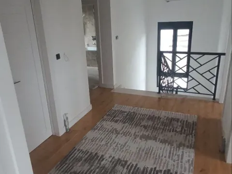 Sale, house, 257m², Gornja Gorica, Podgorica - image 14