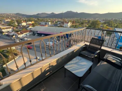 Rent, apartment, 70m², Čeluga, Bar - image 4