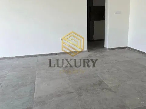 Izdavanje, poslovni prostor, 45m², Masline, Podgorica - image 3