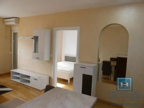 Rent, one bedroom apartment, 39m², Centar, Jagodina - image 3