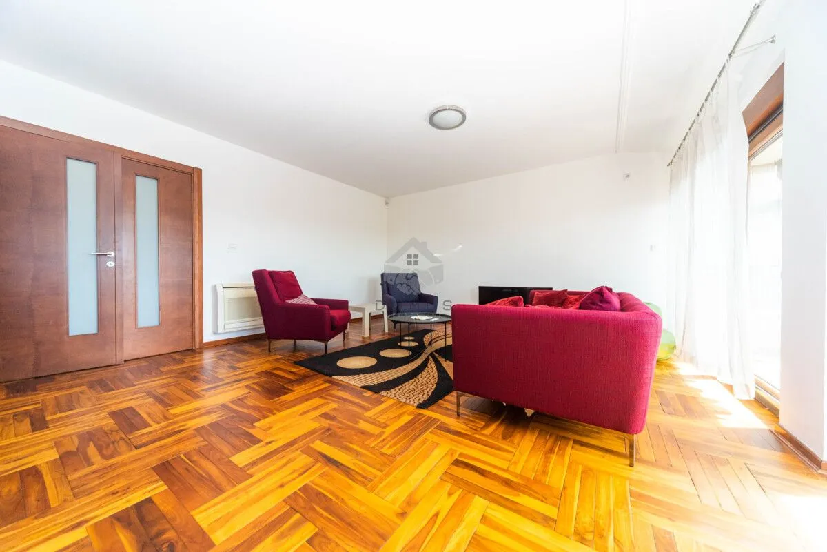 Sale, four bedroom apartment, 175m², Gorica C, Podgorica