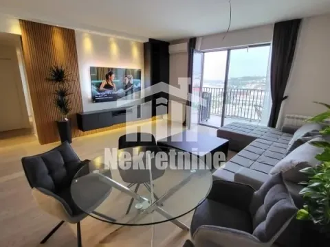 Izdavanje, trosoban stan, 88m², Savski Venac, Beograd - image 6