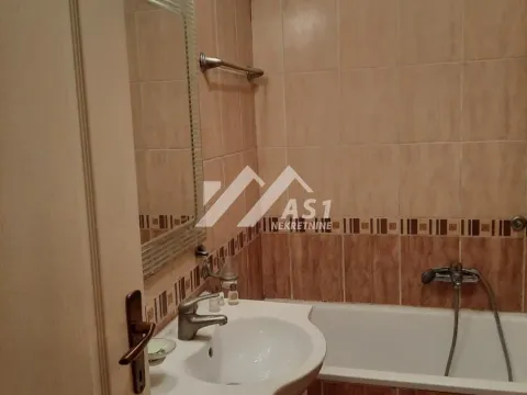 Izdavanje, jednosoban stan, 48m², Centar, Novi Sad - image 6