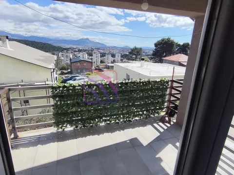 Rent, two bedroom apartment, 80m², Malo Brdo, Podgorica - image 7