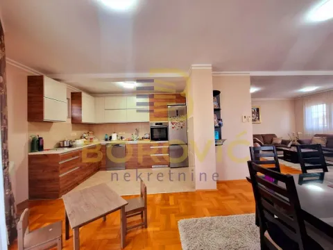 Sale, house, 104m², Železnik, Beograd - image 12
