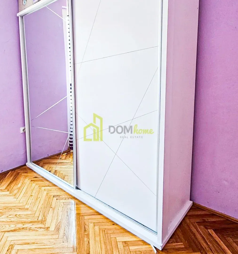 Sale, house, 350m², Momišići, Podgorica
