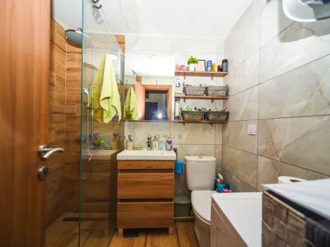 Prodaja, jednosoban stan, 48m², Stari Aerodrom, Podgorica - image 7