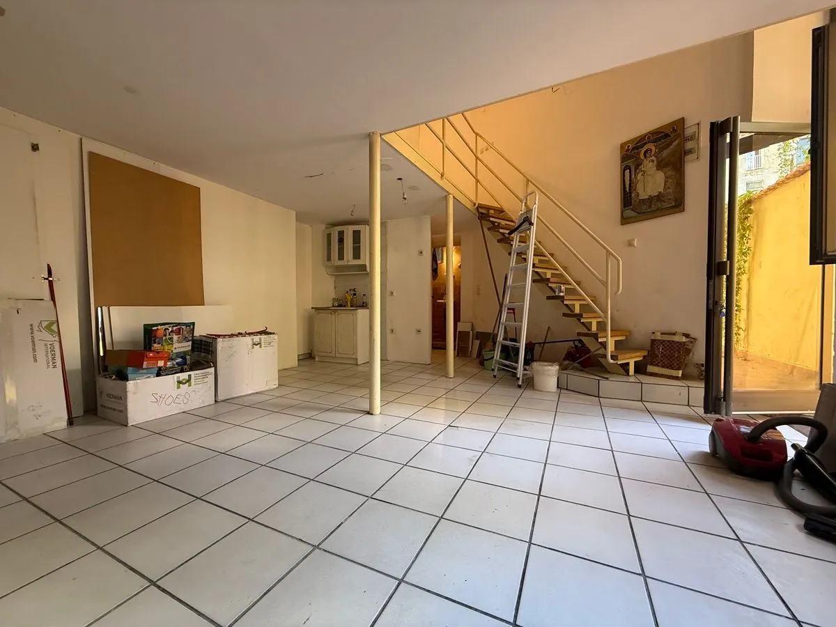 Prodaja, jednosoban stan, 45m², Andrićev Venac, Beograd