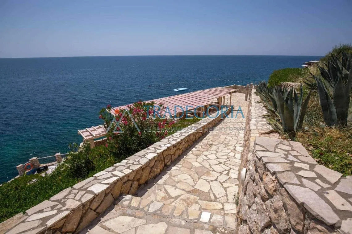 Prodaja, stan, 85m², Dobra Voda, Bar